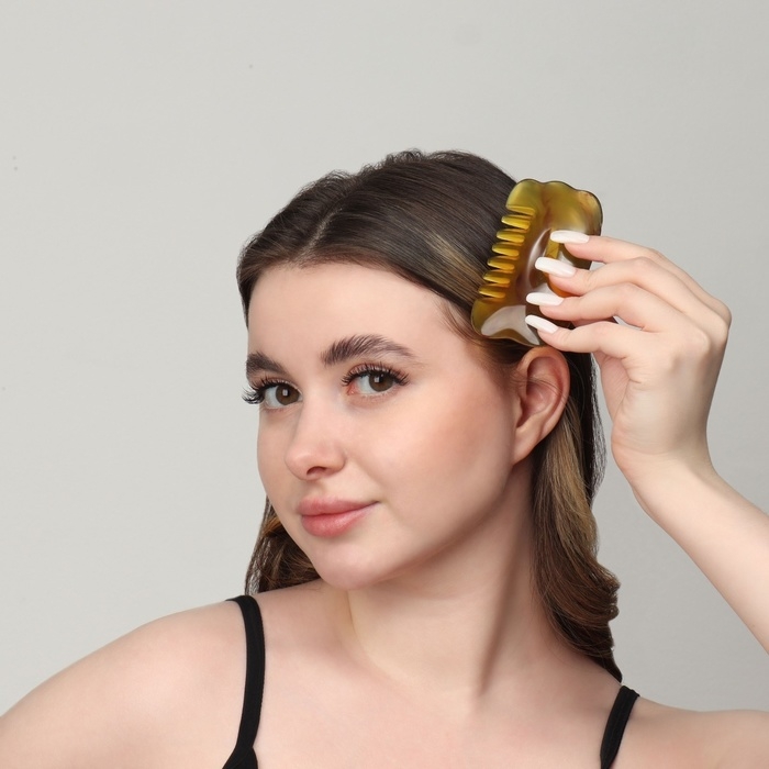 Массажёр Гуаша «Гребень», 9,5 × 5,5 см, PVC-коробка, цвет «янтарный» Массажёр Гуаша «Гребень», 9,5 × 5,5 см, PVC-коробка, цвет «янтарный»