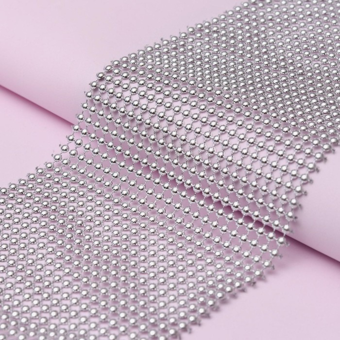 Лента с имитацией выпуклых страз, 11,5 см, 9 ± 1 м, цвет серебряный Лента с имитацией выпуклых страз, 11,5 см, 9 ± 1 м, цвет серебряный