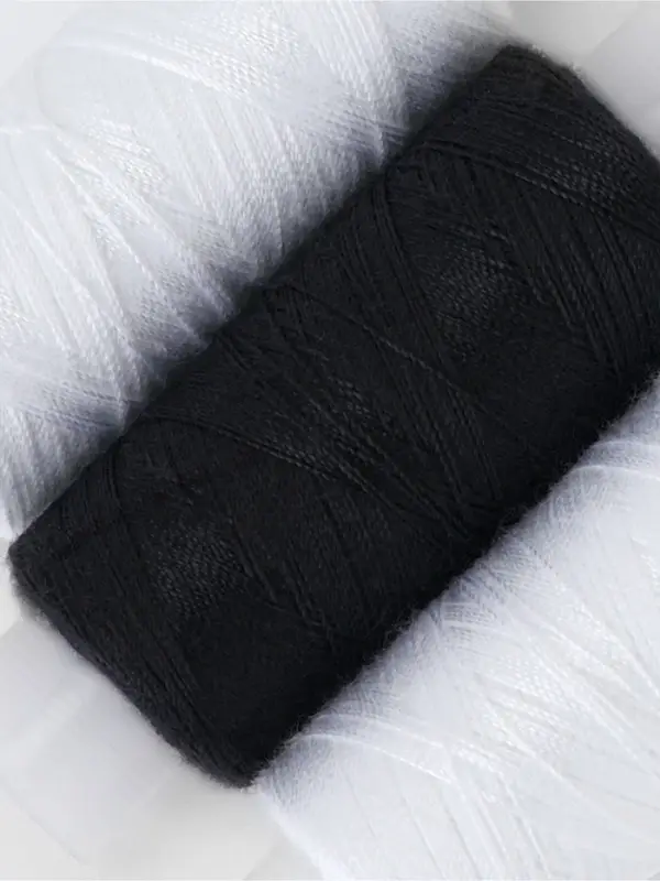 Нитки &laquo;Домино&raquo;, 45ЛЛ, 150 м, набор 3 шт., чёрный/белый МИКС