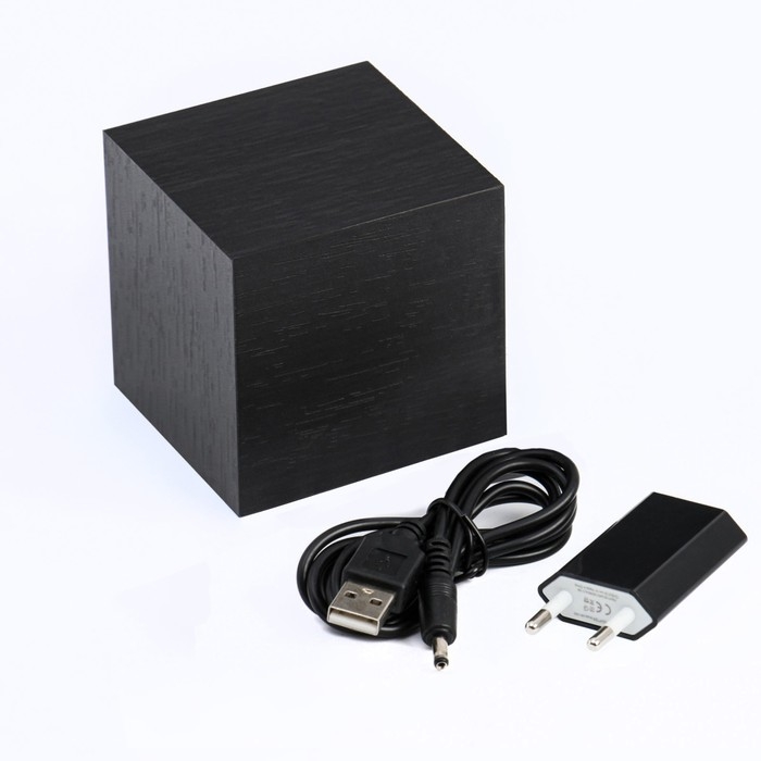 Часы - будильник электронные Часы - будильник электронные "Цифра" настольные с термометром, деревянные, 6.5 см, ААА, USB