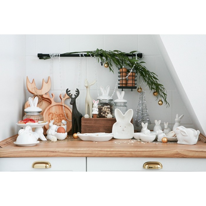 Салфетница Доляна «Зайка в золотом», 12×7×8,5 см, цвет белый Салфетница Доляна «Зайка в золотом», 12×7×8,5 см, цвет белый