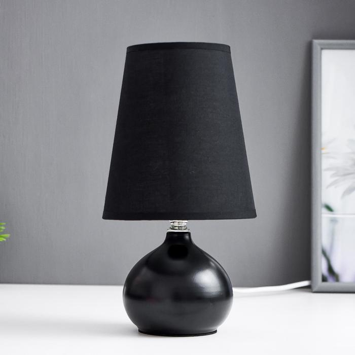 Лампа настольная 99036/1 1х40Вт Е27 черный 15х15х29 см RISALUX Лампа настольная 99036/1 1х40Вт Е27 черный 15х15х29 см RISALUX