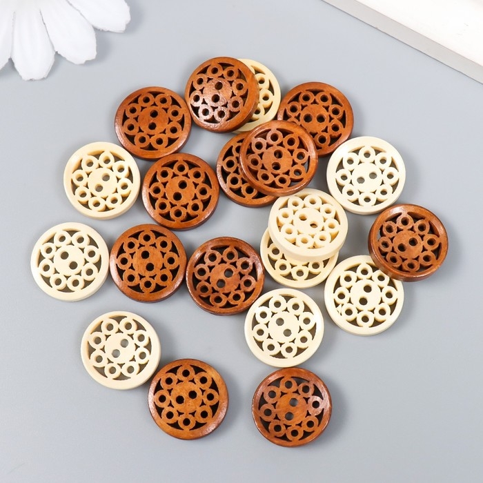 Пуговицы дерево для творчества 2 прокола Пуговицы дерево для творчества 2 прокола "Цветок из пузырей" набор 20 шт 1,8х1,8х0,3 см МИКС