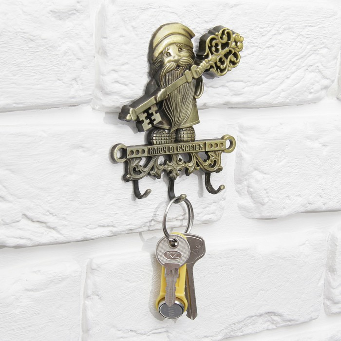 Ключница настенная домовой «Ключ от счастья», 9,7 х 10 см. Ключница настенная домовой «Ключ от счастья», 9,7 х 10 см.