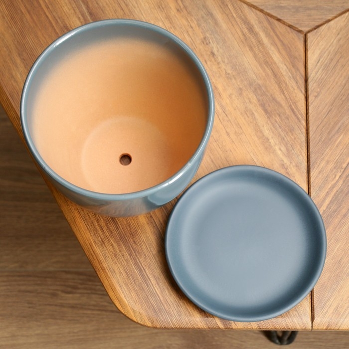 Горшок цветочный Тюльпан 5 л, темно-серный Горшок цветочный Тюльпан 5 л, темно-серный