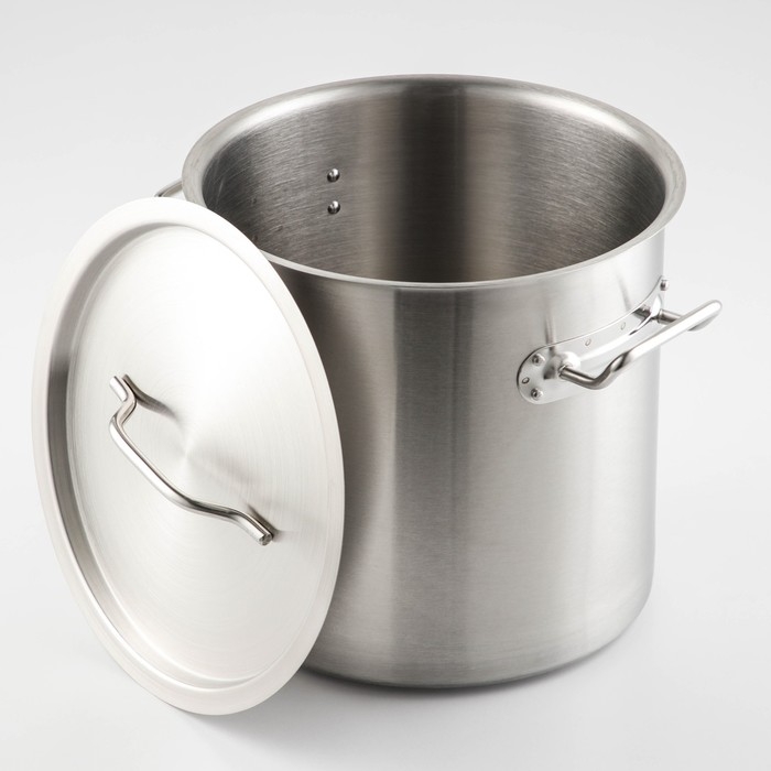 Кастрюля из нержавеющей стали Hanna Knövell HoReCa, 12 л, толщина 0,8 мм, 201 сталь, дно 3 мм, металлическая крышка, с теплораспределительным слоем, индукция Кастрюля из нержавеющей стали Hanna Knövell HoReCa, 12 л, толщина 0,8 мм, 201 сталь, дно 3 мм, металлическая крышка, с теплораспределительным слоем, индукция