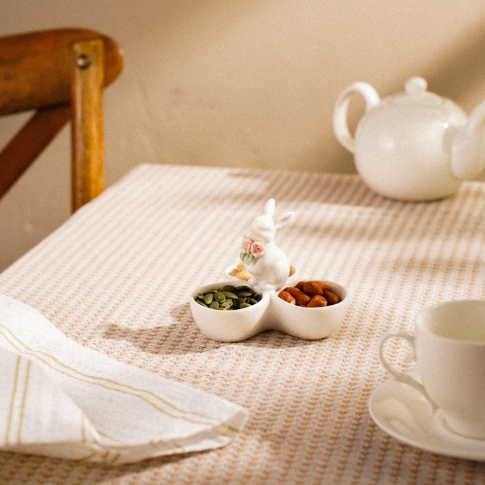 Менажница керамическая SL Home «Кролик», 3 ячейки, 30 мл, 11,5×9,5 см, цвет белый