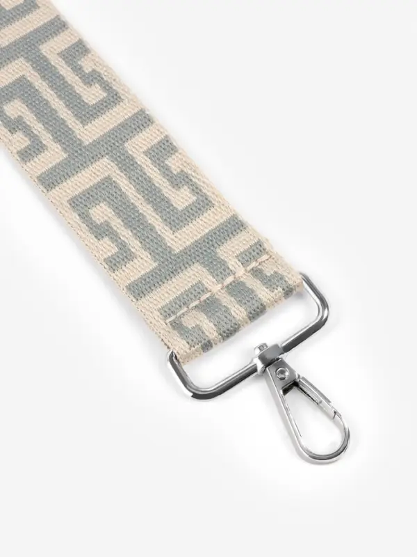 Ручка для сумки &laquo;Орнамент греческий&raquo;, стропа, с карабинами, 139&plusmn;3&times;3.8 см, серо-молочная