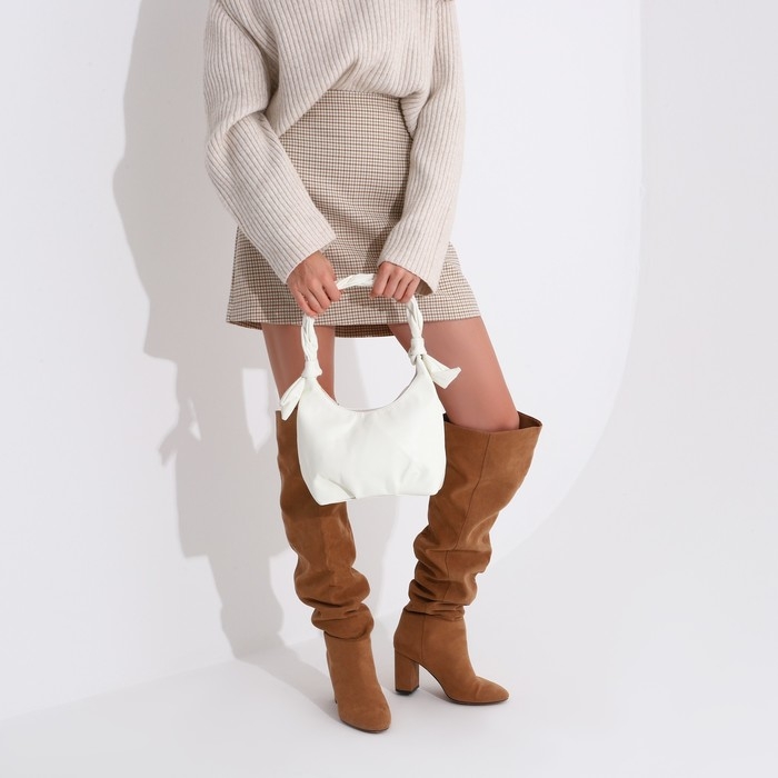 Сумка-багет на молнии, цвет молочный Сумка-багет на молнии, цвет молочный