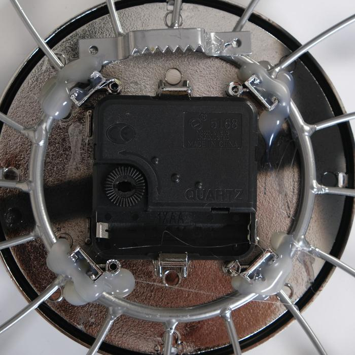 Часы настенные, интерьерные, большие Часы настенные, интерьерные, большие"Перья", бесшумные, d-38 см, циферблат d-13 см