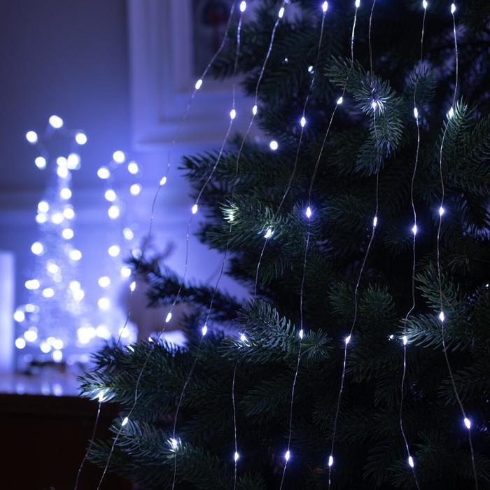 Гирлянда «Конский хвост» 8 нитей по 2 м, IP20, серебристая нить, 160 LED, свечение белое, USB Гирлянда «Конский хвост» 8 нитей по 2 м, IP20, серебристая нить, 160 LED, свечение белое, USB