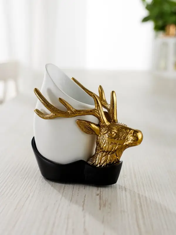 Конфетница &laquo;Олень&raquo;, 14&times;6.5&times;14 см, алюминий