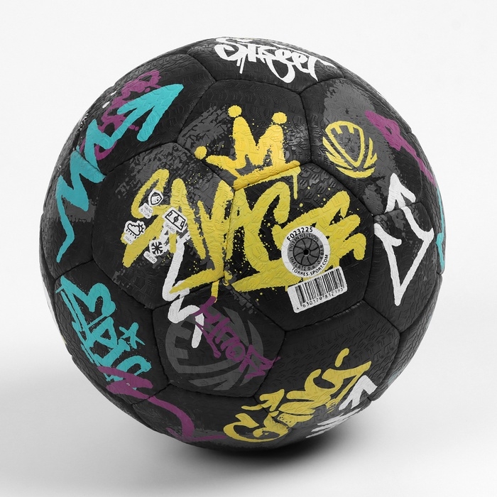 Мяч футбольный TORRES Street, ручная сшивка, 32 панели, р. 5 Мяч футбольный TORRES Street, ручная сшивка, 32 панели, р. 5