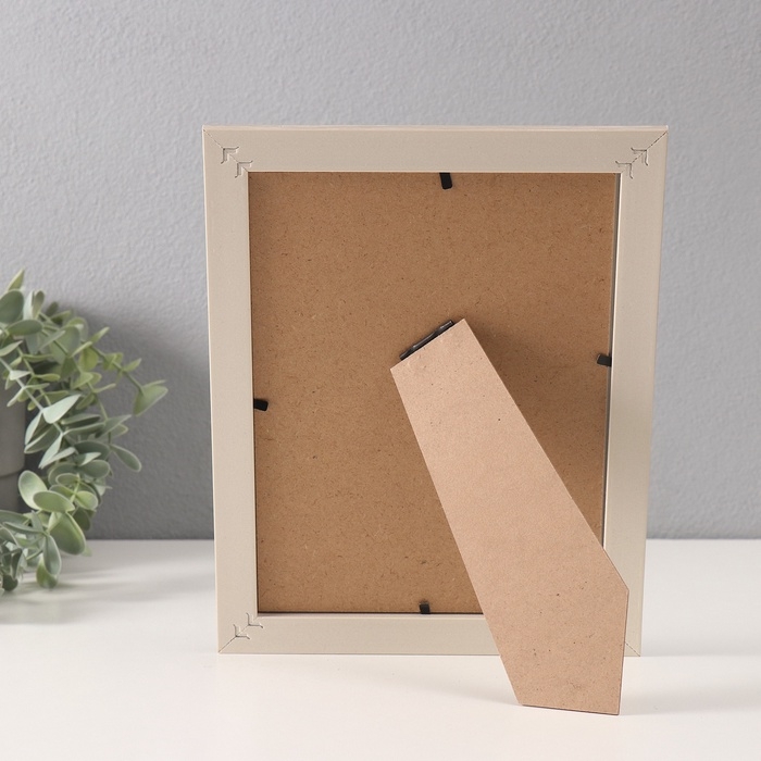 Фоторамка пластик 15х20 см Фоторамка пластик 15х20 см "Корзинное плетение" белая 18,4х23,4 см