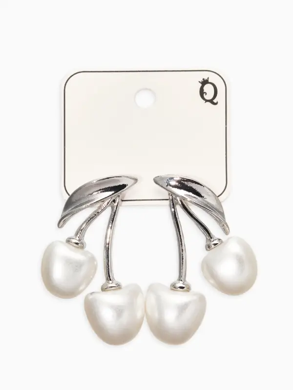 Серьги жемчуг &laquo;Вишня&raquo;, белые в серебре