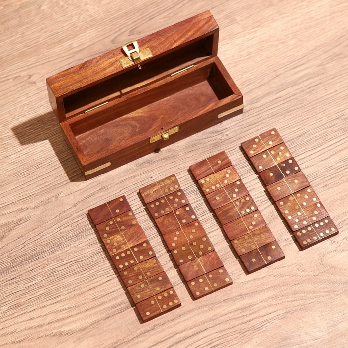 Игра настольная  Игра настольная "Домино" в шкатулке 17х6х5 см, дерево шишам