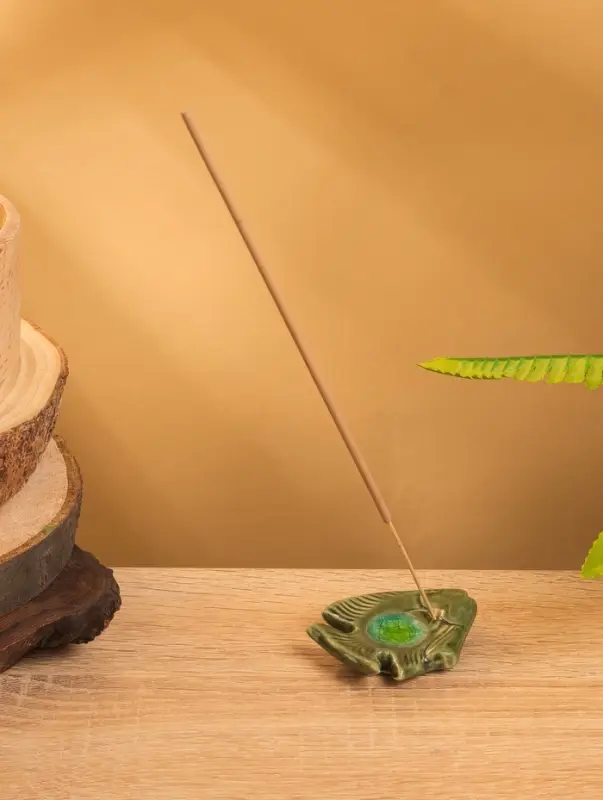 Подставка под благовония  Подставка под благовония "Экзотическая рыбка" керамика, цв. зелёный, 6х5х1 см