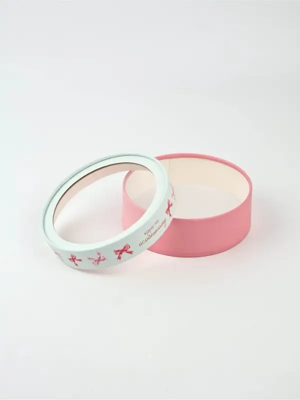 Коробка тубус с окном &laquo;Кому-то особенному&raquo;, 16&times;16&times;5 см