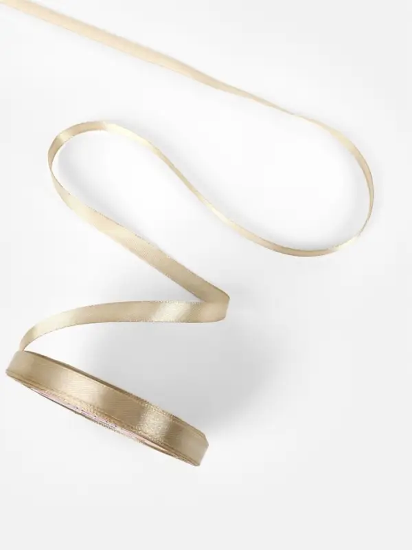 Лента атласная, 10 мм, 23±1 м, тёмно-кремовая Лента атласная, 10 мм, 23±1 м, тёмно-кремовая