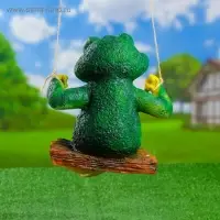 Садовая фигура из полистоуна &laquo;Лягушка на качелях&raquo;, подвесная, 24&times;23&times;27 см