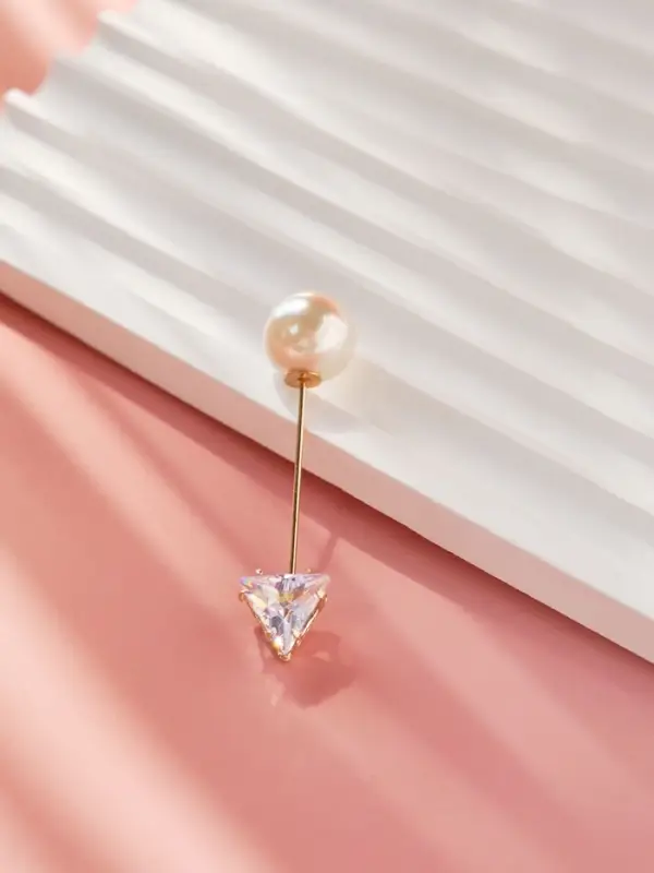 Булавка &laquo;Стрела&raquo;, 5 см, белая в золоте