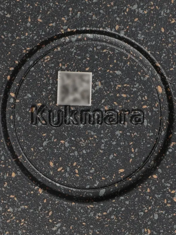 Сковорода блинная KUKMARA Granit Ultra, d=24 см, пластиковая ручка, антипригарное покрытие, литой алюминий, чёрная