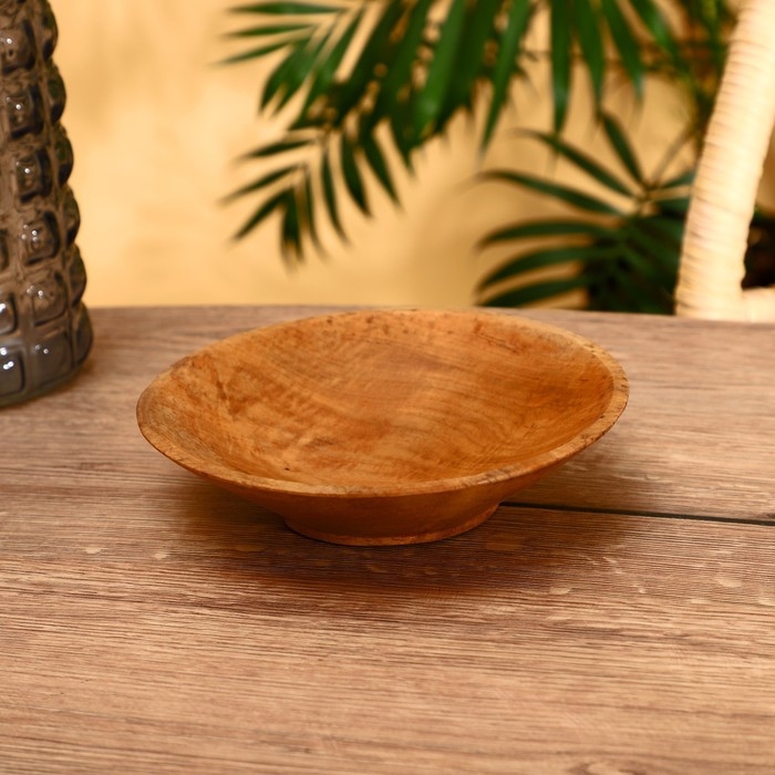 Тарелка 20х20х4 см, тиковое дерево Тарелка 20х20х4 см, тиковое дерево
