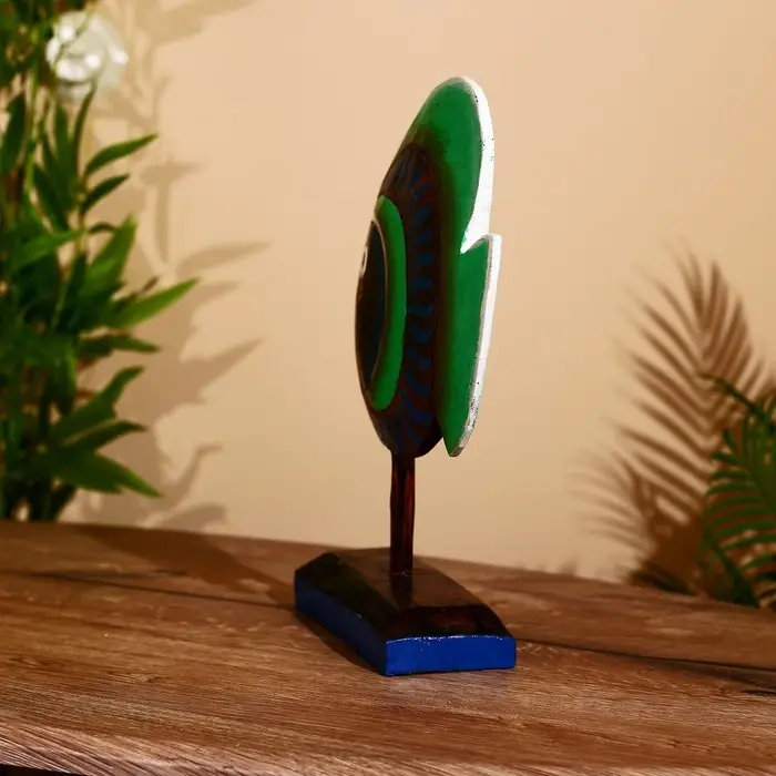 Сувенир  Сувенир "Рыба синяя" дерево на подставке 25х7х33 см