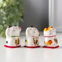 Сувенир керамика "Котики Манэки-нэко" набор 3 шт 4,2х3,6х3,5 см 2,5х9,5х4,5 см