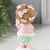 Сувенир полистоун "Малышка с цветами в волосах, с птичкой на ладони" 5,5х5,5х12 см