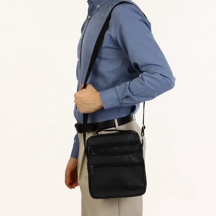 Сумка мужская через плечо на молнии, 3 наружных кармана, 24&times;11&times;20 см, чёрная