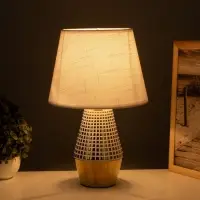 Лампа настольная &laquo;Сара&raquo; 1&times;40 Вт Е14 белый/золото 22&times;22&times;36 см