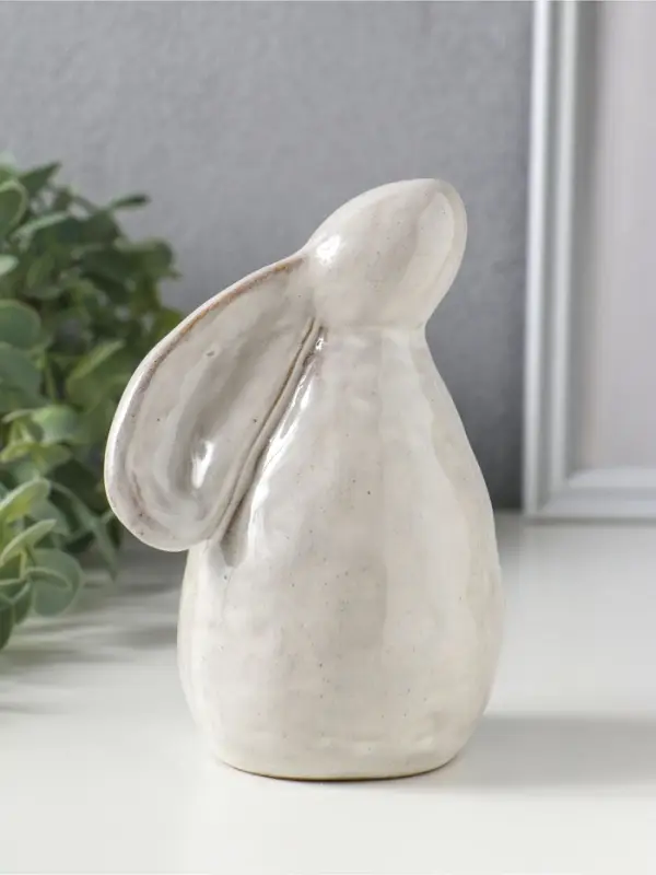 Сувенир керамика "Зайка с прижатыми ушками" беж 9х7,7х13,8 см