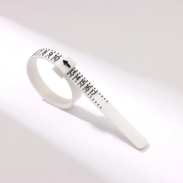 Прибор для измерения размера кольца &laquo;Кольцемер-лента&raquo;, 11.5&times;0.8&times;0.8 см, белый