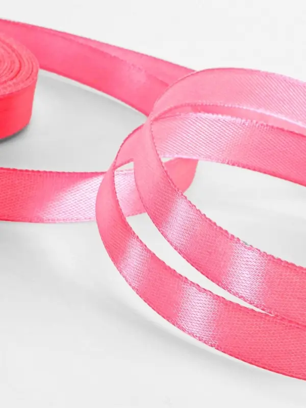 Лента атласная, 12 мм, 23±1 м, насыщенно-розовая №05 Лента атласная, 12 мм, 23±1 м, насыщенно-розовая №05