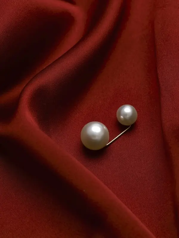 Булавка &laquo;Две жемчужины&raquo;, 3.5 см, бежевая в золоте