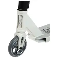 Самокат трюковой GRAFFITI Eccentric 24, колёса PU 110 мм, HIC компрессия, ABEC 9 Chrome, белый
