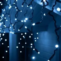 Гирлянда &laquo;Бахрома&raquo; 3&times;0.6 м, IP65, УМС, тёмная нить каучук, 108 LED, свечение белое, 220 В