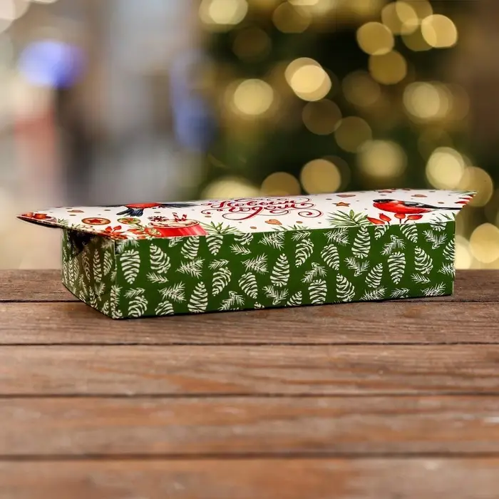 Подарочная коробка «Конфета Снегири» новогодняя упаковка, 10×20×4.3 см Подарочная коробка «Конфета Снегири» новогодняя упаковка, 10×20×4.3 см