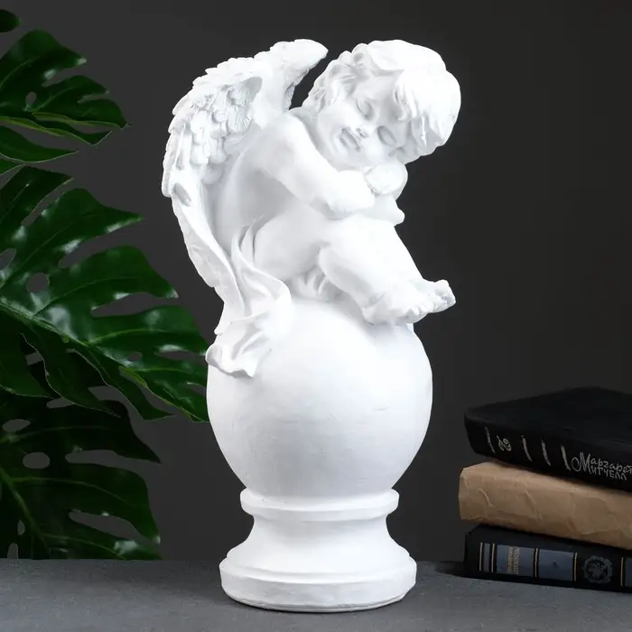 Фигура гипс &laquo;Ангел спящий на шаре&raquo;, белый, 15&times;19&times;40 см