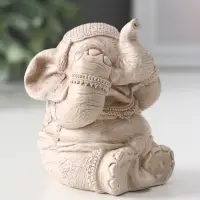 Фигура «Слон ничего не вижу», 7×5.5×6 см, слоновая кость