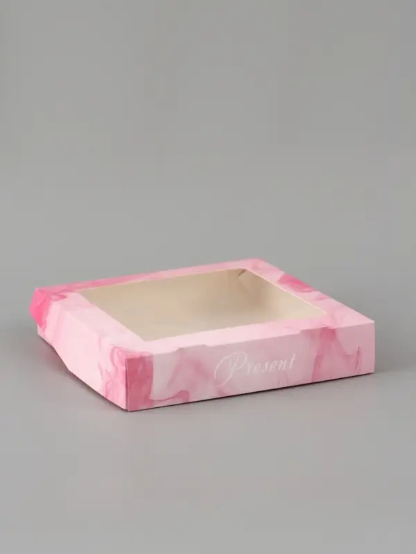 Коробка подарочная с окном &laquo;Подарок&raquo;, 20&times;20&times;4 см, самосборная