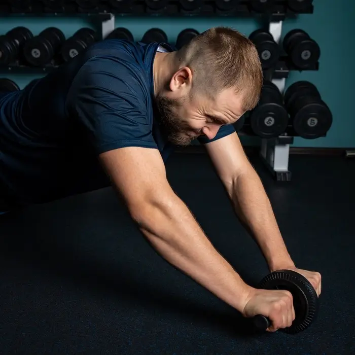 Ролик для пресса ONLYTOP, 27&times;14 см, с ковриком, цвет чёрный