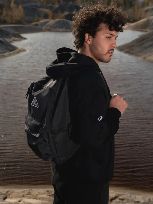 Рюкзак текстильный РОСКОСМОС х ONLYTOP, 42&times;28.5&times;14, с карманами, чёрный