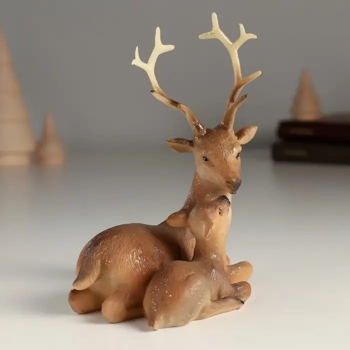 Фигурка полистоун «Олень с оленёнком», 10.5×6×12.5 см Фигурка полистоун «Олень с оленёнком», 10.5×6×12.5 см