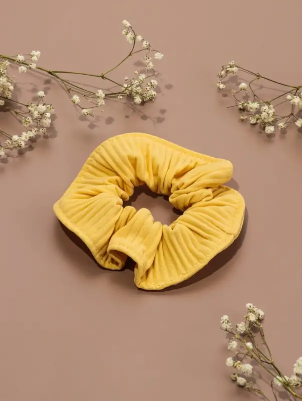 Резинка для волос QF &laquo;Орбита&raquo;, текстура полоска, 10 см, жёлтая