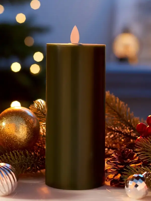 Светодиодная свеча восковая "Глубокий зеленый", 20x7 см, АААx3 (не в компл.), Т/БЕЛЫЙ