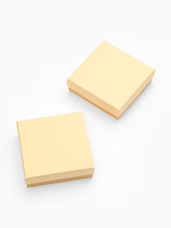 Коробочка подарочная под набор  Коробочка подарочная под набор "Нежность", 9*9 см, цвет бежевый