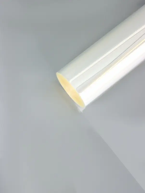 Пленка для цветов прозрачная 0,6 х 93 м, 2000 г, 40 мкм Пленка для цветов прозрачная 0,6 х 93 м, 2000 г, 40 мкм