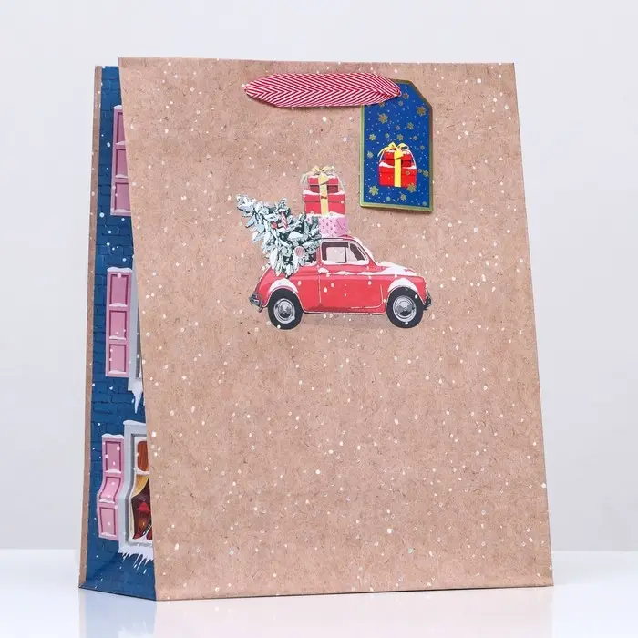 Пакет подарочный Пакет подарочный "Машина с подарками" 26 х 32 х 12 см